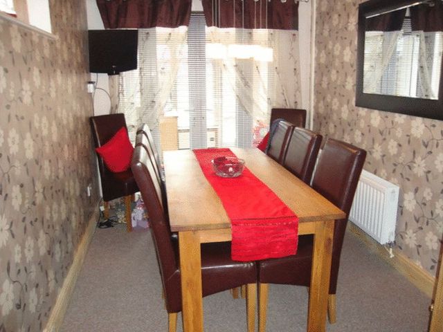  Image of 4 bedroom Detached house for sale in Gainsborough Avenue Bradwell Great Yarmouth NR31 at Gainsborough Avenue Bradwell Great Yarmouth, NR31 9RB