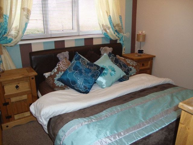  Image of 4 bedroom Detached house for sale in Gainsborough Avenue Bradwell Great Yarmouth NR31 at Gainsborough Avenue Bradwell Great Yarmouth, NR31 9RB
