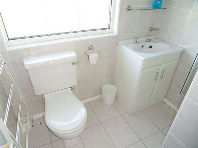  Image of 2 bedroom Chalet for sale in Norton Dartmouth TQ6 at 18 Norton Park  Dartmouth, TQ6 0NH