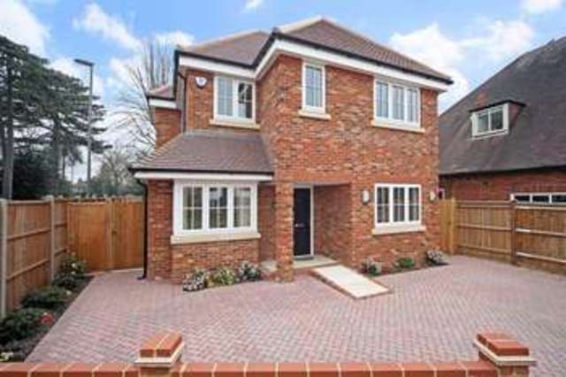  Image of 5 bedroom Detached house for sale in Willow Walk Englefield Green Egham TW20 at 1a Willow Walk  Englefield Green, TW20 0DQ