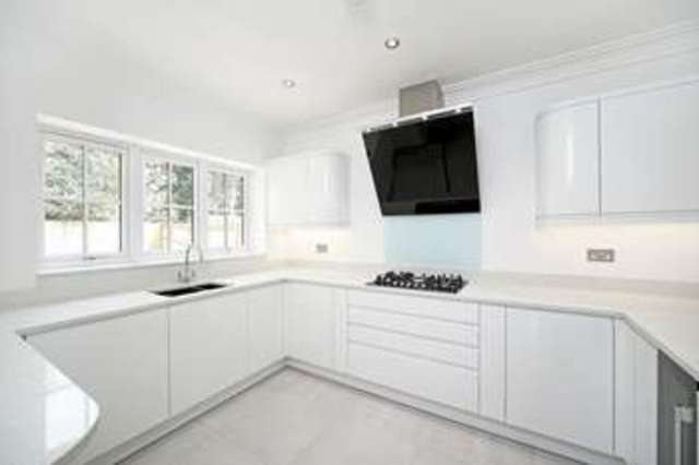  Image of 5 bedroom Detached house for sale in Willow Walk Englefield Green Egham TW20 at 1a Willow Walk  Englefield Green, TW20 0DQ