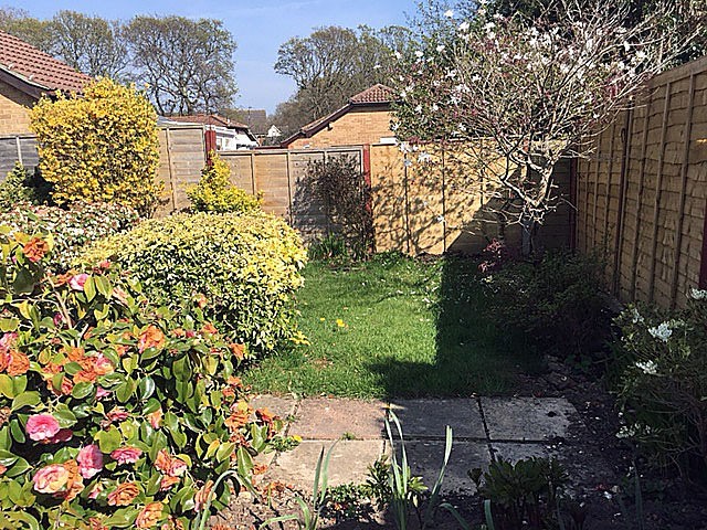  Image of 2 bedroom Detached house to rent in Doe Copse Way New Milton BH25 at New Milton, BH25 5GB