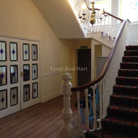  Image of 1 bedroom House Share to rent in Aigburth Drive Aigburth Liverpool L17 at Aigburth Drive Aigburth Liverpool, L17 4JQ