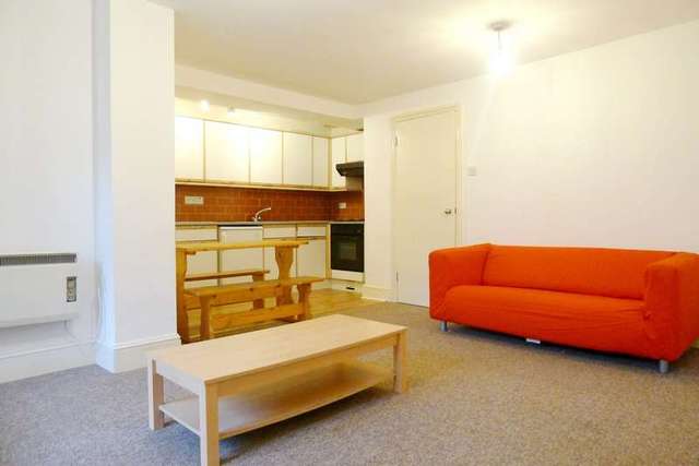  Image of 1 bedroom Apartment to rent in Camden Road London N7 at Camden Road  London, N7 0SH