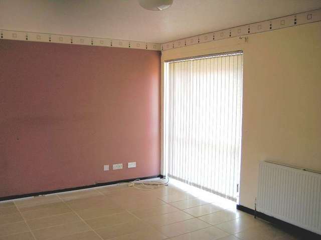  Image of 2 bedroom Semi-Detached house for sale in Sandhaven Sandbank Dunoon PA23 at Sandhaven Sandbank Dunoon, PA23 8QN