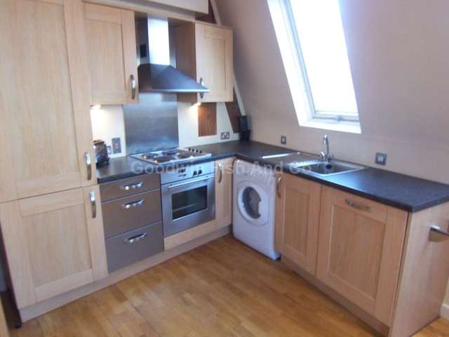  Image of 2 bedroom Apartment to rent in Princess Street Manchester M1 at Princess Street  Manchester, M1 6HR