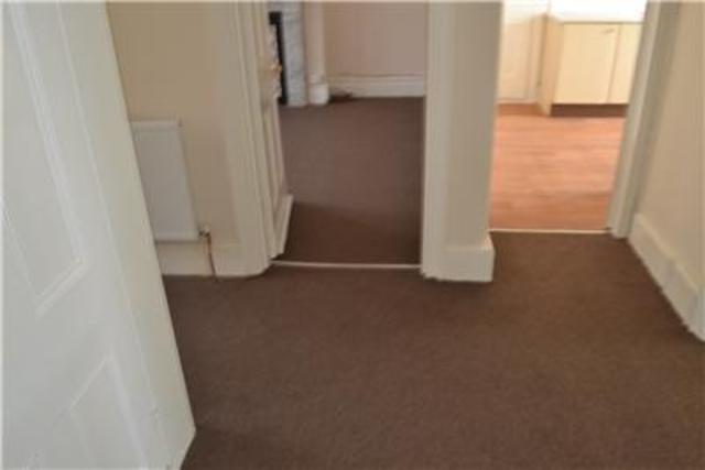  Image of 2 bedroom Flat to rent in St. Thomass Road Hastings TN34 at East Sussex, TN34 3LG