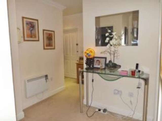  Image of 2 bedroom Flat for sale in Albion Road Sutton SM2 at 59 Albion Road Sutton Sutton, SM2 5TD
