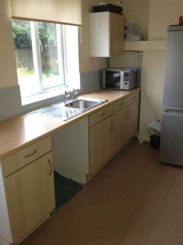  Image of 3 bedroom Semi-Detached house to rent in Tanfield Road Dudley DY2 at Tanfield Road  Dudley, DY2 8XF