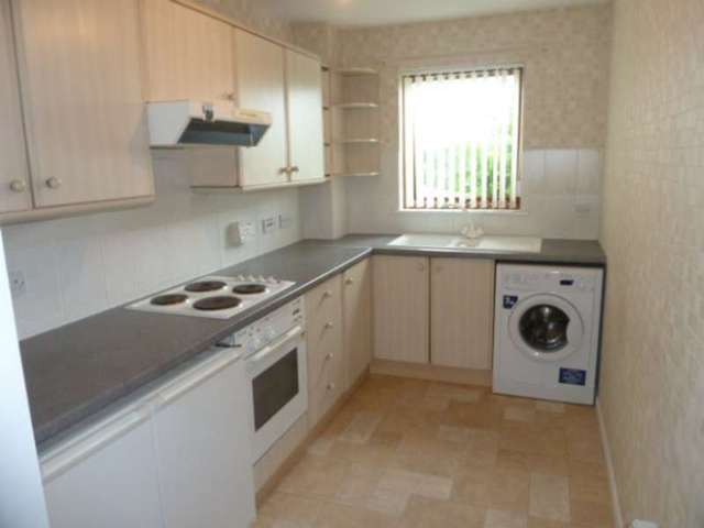  Image of 2 bedroom Flat to rent in Academy Terrace Bellshill ML4 at Academy Terrace  Bellshill, ML4 1BD