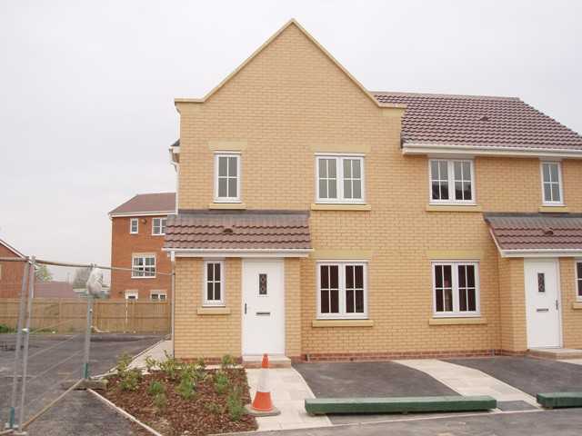  Image of 3 bedroom Detached house to rent in Acasta Way Hull HU9 at Marfleet Lane  Hull, HU9 5SE