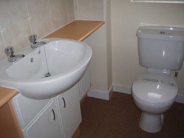  Image of 3 bedroom Detached house to rent in Acasta Way Hull HU9 at Marfleet Lane  Hull, HU9 5SE