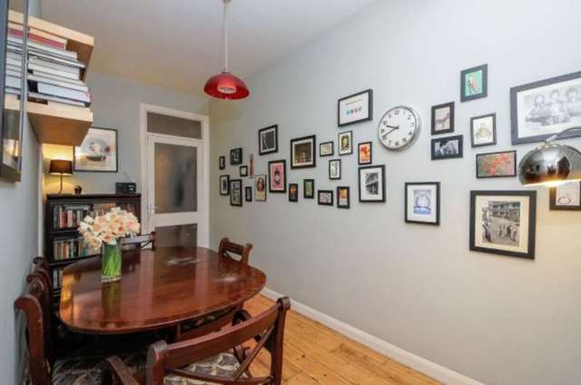  Image of 1 bedroom Flat for sale in Adelaide Avenue London SE4 at Adelaide Avenue  London, SE4 1YR