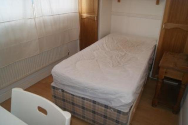  Image of 4 bedroom Detached house to rent in Adeney Close London W6 at Hammersmith  London, W6 8ES