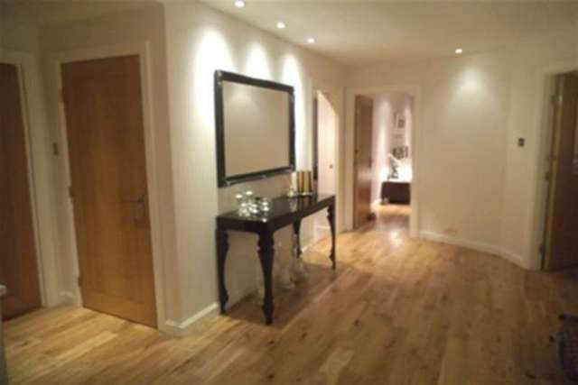  Image of 2 bedroom Flat to rent in Adventurers Quay Cardiff CF10 at Cardiff, CF10 4NP