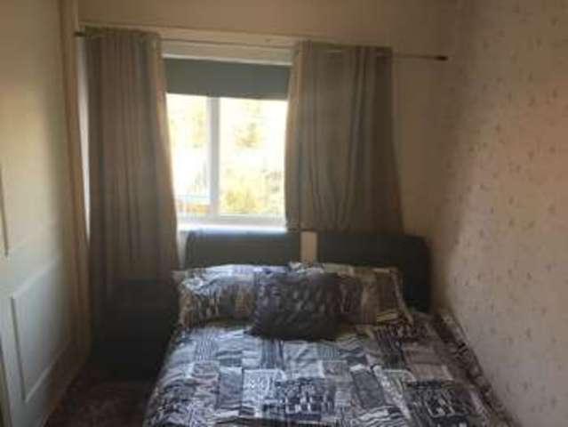  Image of 3 bedroom Semi-Detached house to rent in Albany Crescent Bilston WV14 at Albany Crescent  Bilston, WV14 0HT