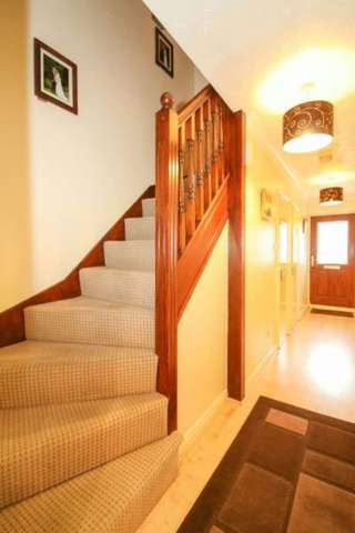  Image of 4 bedroom Town House for sale in Alberbury Avenue Timperley Altrincham WA15 at ALTRINCHAM, WA15 7LJ