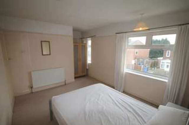  Image of 3 bedroom Semi-Detached house to rent in Albert Road Chaddesden Derby DE21 at Albert Road Chaddesden Derby, DE21 6SG