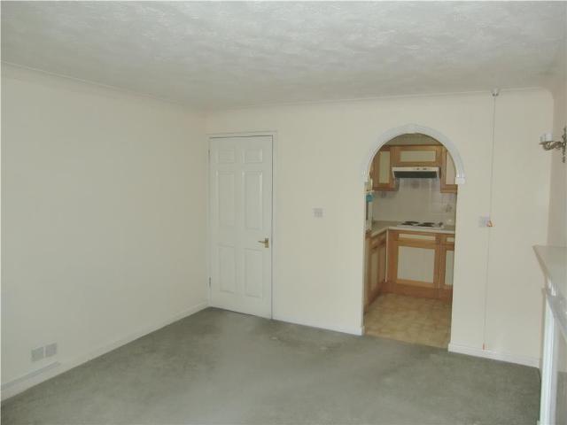  Image of 2 bedroom Apartment to rent in Fairfield Path Croydon CR0 at Alden Court Fairfield Path Croydon, CR0 5QN