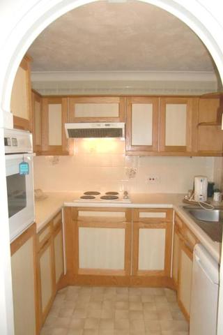  Image of 2 bedroom Apartment to rent in Fairfield Path Croydon CR0 at Alden Court Fairfield Path Croydon, CR0 5QN