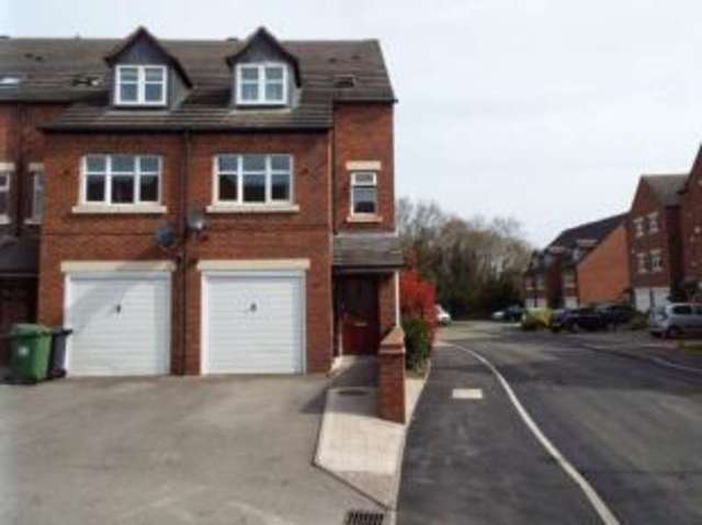  Image of 3 bedroom End of Terrace for sale in Alder Carr Close Redditch B98 at Redditch Worcestershire Beoley, B98 7PF