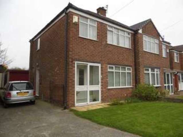  Image of 3 bedroom Semi-Detached house for sale in Alder Road Failsworth Manchester M35 at Manchester Greater Manchester Manchester, M35 0QJ