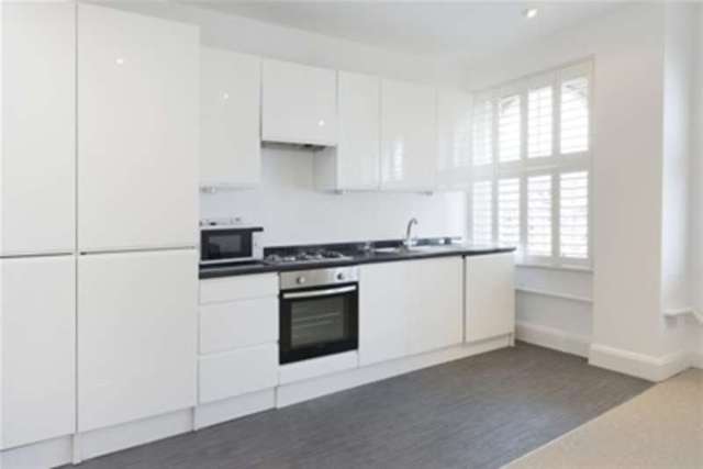  Image of 2 bedroom Flat to rent in Aldridge Road Villas London W11 at London, W11 1BL