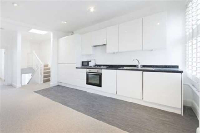  Image of 2 bedroom Flat to rent in Aldridge Road Villas London W11 at London, W11 1BL