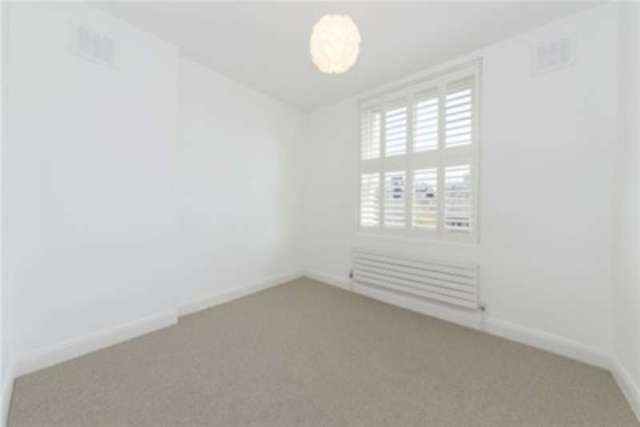  Image of 2 bedroom Flat to rent in Aldridge Road Villas London W11 at London, W11 1BL
