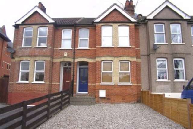  Image of 3 bedroom Detached house to rent in Alexandra Road Brentwood CM14 at Brentwood, CM14 4HH