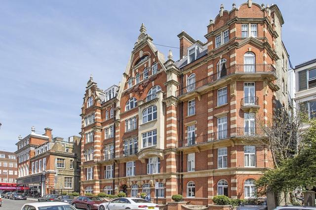  Image of 3 bedroom Flat to rent in Allen Street London W8 at Allen Street  8 Allen Street, W8 6BH