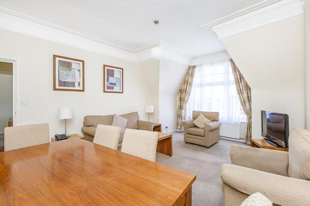  Image of 2 bedroom Flat to rent in Allen Street London W8 at Allen House  8 Allen Street, W8 6BH