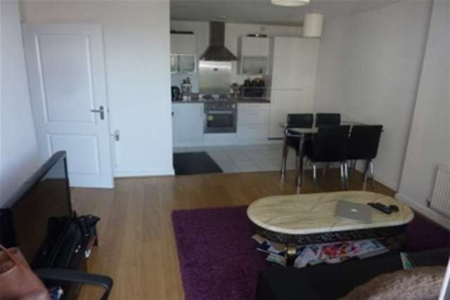  Image of 1 bedroom Flat to rent in Wick Lane London E3 at London, E3 2PZ