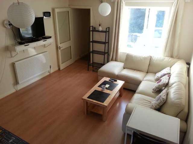  Image of 2 bedroom Mews to rent in Amblecote Meadows London SE12 at Amblecote Meadows  London, SE12 9TA