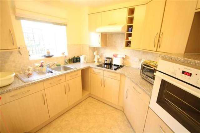  Image of 1 bedroom Property for sale in Union Place Broadwater Worthing BN11 at Worthing, BN11 1AH
