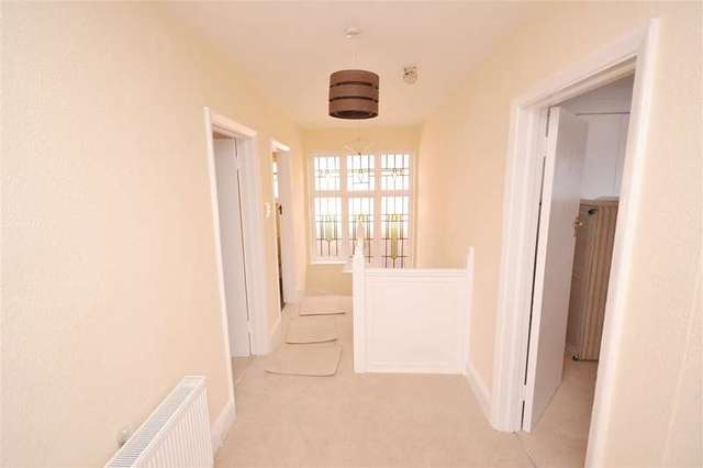  Image of 4 bedroom Property to rent in Amery Road Harrow-on-the-Hill Harrow HA1 at Harrow on the Hill, HA1 3UH