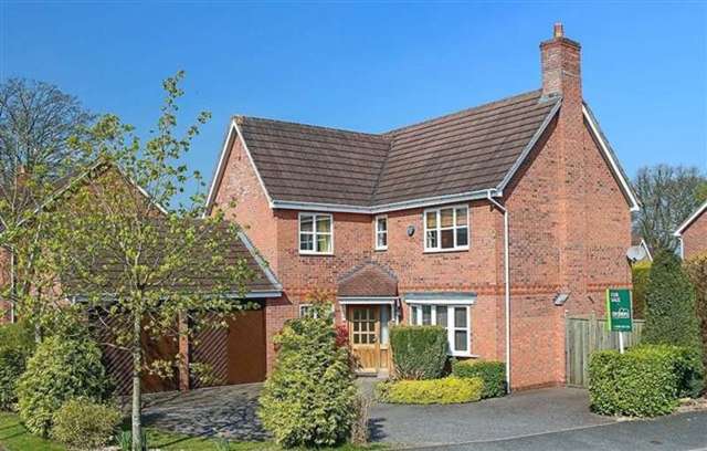  Image of 4 bedroom Detached house for sale in Appletrees Crescent Bromsgrove B61 at Appletrees Crescent  Bromsgrove, B61 0UB