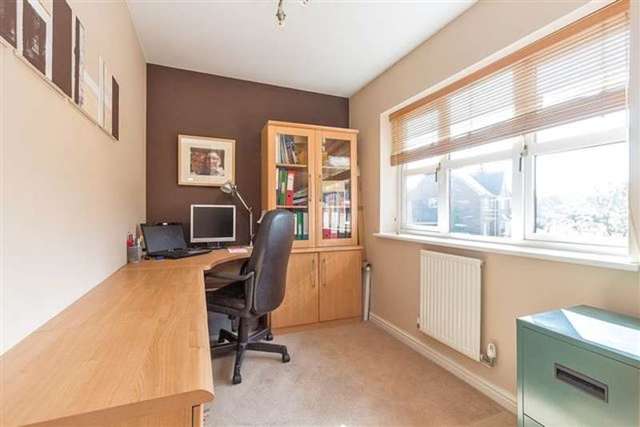  Image of 4 bedroom Detached house for sale in Appletrees Crescent Bromsgrove B61 at Appletrees Crescent  Bromsgrove, B61 0UB
