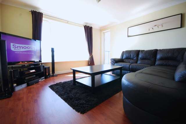  Image of 2 bedroom Apartment for sale in Argent Court Argent Street Grays RM17 at Argent Court  Grays, RM17 6TA