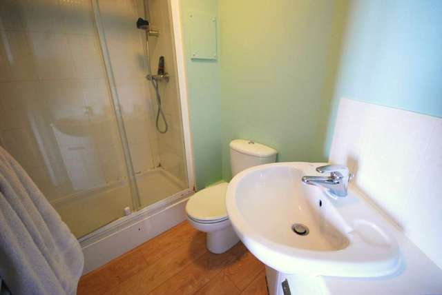  Image of 2 bedroom Apartment for sale in Argent Court Argent Street Grays RM17 at Argent Court  Grays, RM17 6TA