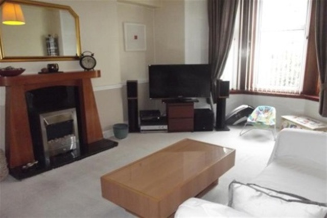  Image of 1 bedroom Flat to rent in Ark Lane Dennistoun Glasgow G31 at Dennistoun Glasgow Glasgow, G31 2JS