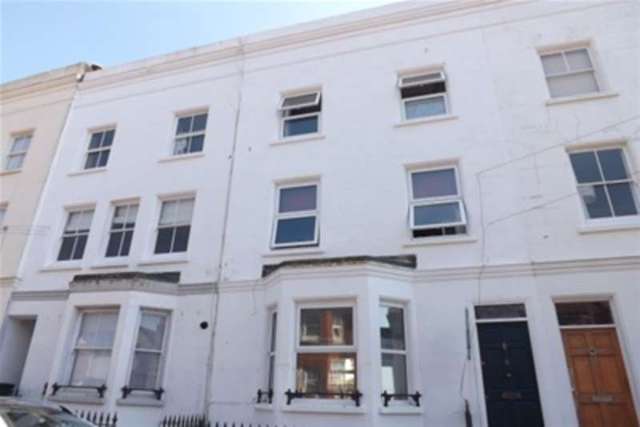  Image of 1 bedroom Flat to rent in Arundel Street Brighton BN2 at Brighton, BN2 5TG