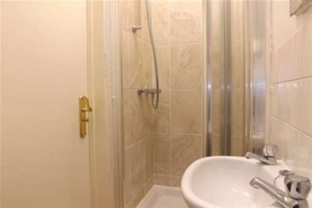  Image of 1 bedroom Flat to rent in Arundel Street Brighton BN2 at Brighton, BN2 5TG