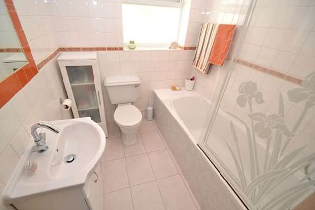  Image of 3 bedroom Detached house for sale in Struan Close Ashley Heath Ringwood BH24 at Ashley Heath Ringwood, BH24 2EY