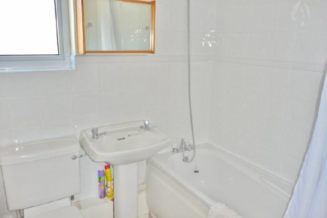 Image of 2 bedroom Flat to rent in Atlantic Close Southampton SO14 at Ocean Village Southampton Not specified, SO14 3TB
