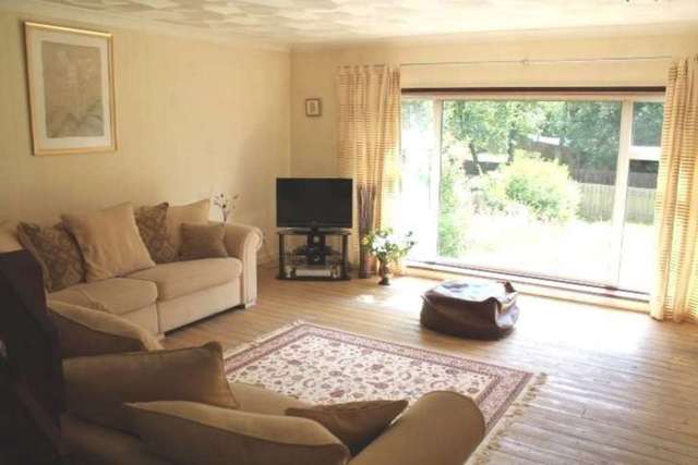  Image of 3 bedroom Semi-Detached house for sale in Auchengreoch Avenue Johnstone PA5 at Auchengreoch Avenue Spateston Johnstone, PA5 0RJ