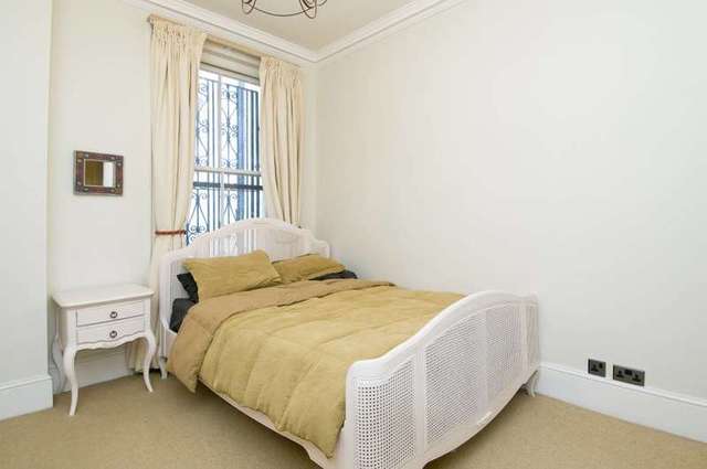  Image of 2 bedroom Property to rent in Avonmore Road London W14 at Avonmore Mansions  London, W14 8RN