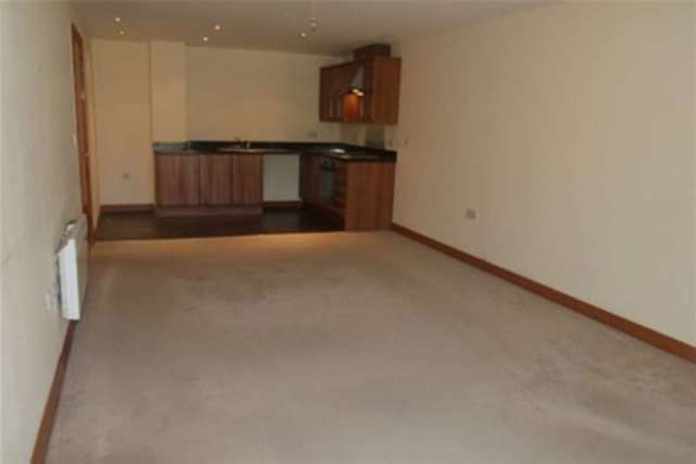  Image of 2 bedroom Flat to rent in Southchurch Road Southend-on-Sea SS1 at Southend-on-Sea, SS1 2PE