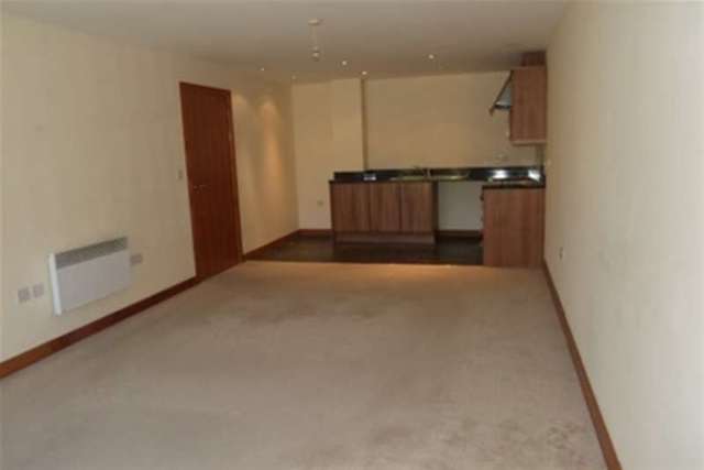  Image of 2 bedroom Flat to rent in Southchurch Road Southend-on-Sea SS1 at Southend-on-Sea, SS1 2PE