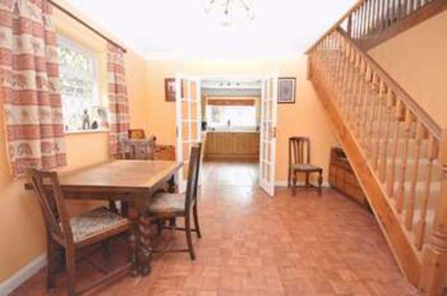 Image of 4 bedroom Bungalow for sale in Chapel Gardens Lindford Bordon GU35 at 37 Chapel Gardens  Lindford, GU35 0TA